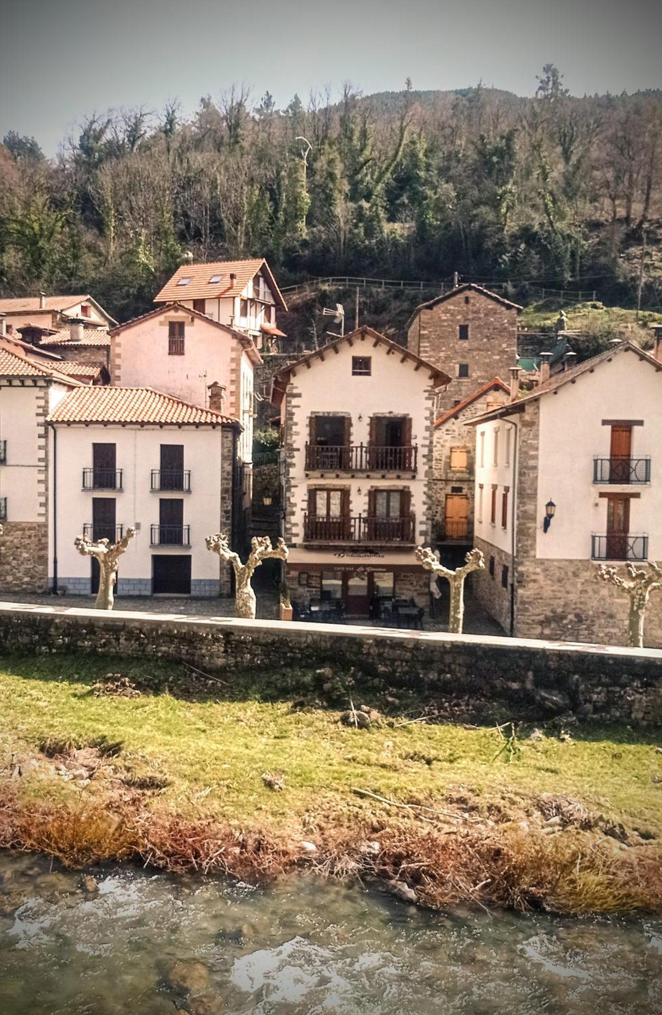Albergue Armaia Artepea Urzainqui Bagian luar foto