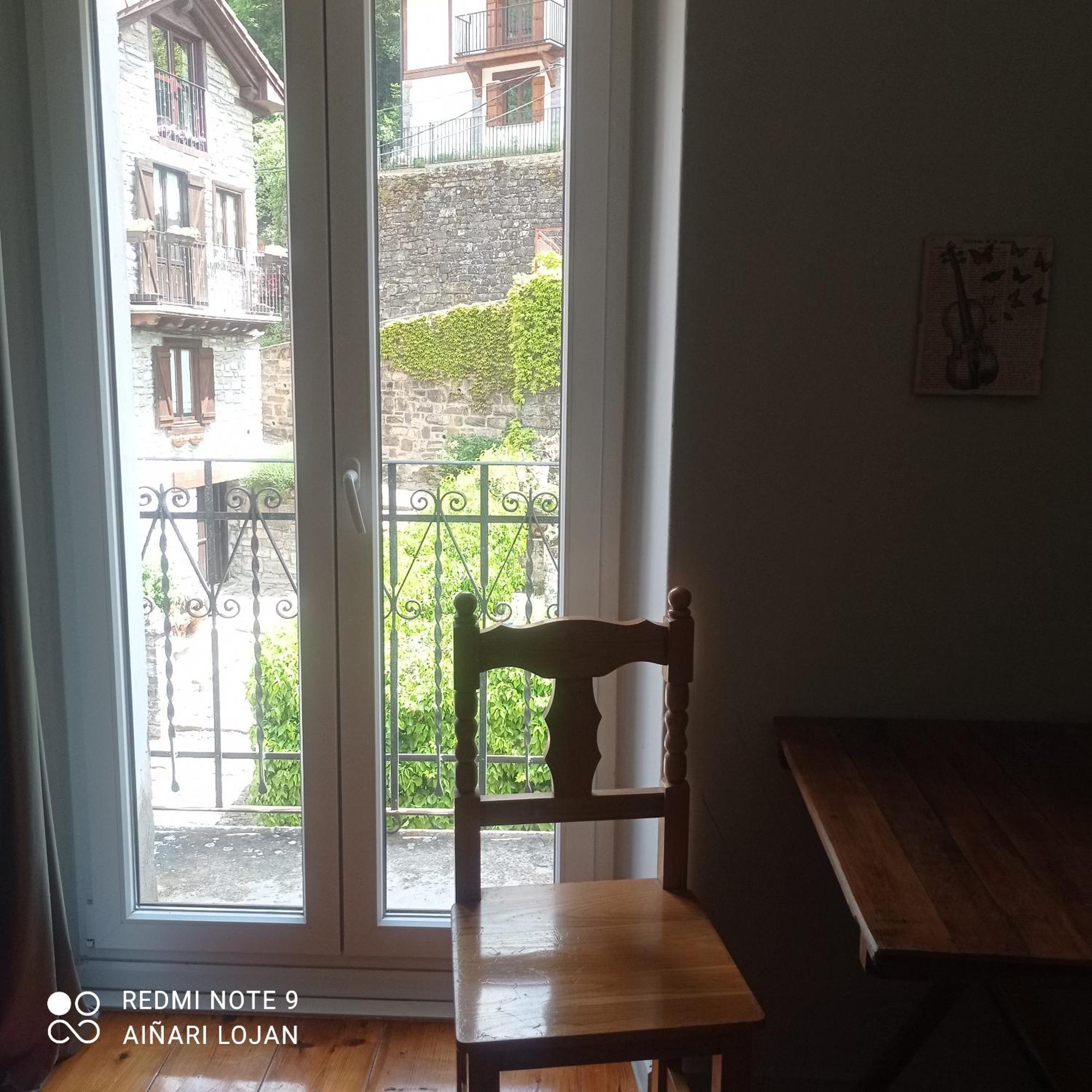 Albergue Armaia Artepea Urzainqui Bagian luar foto